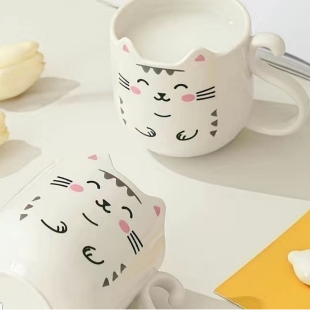 Cartoon Character Cat Mug - White